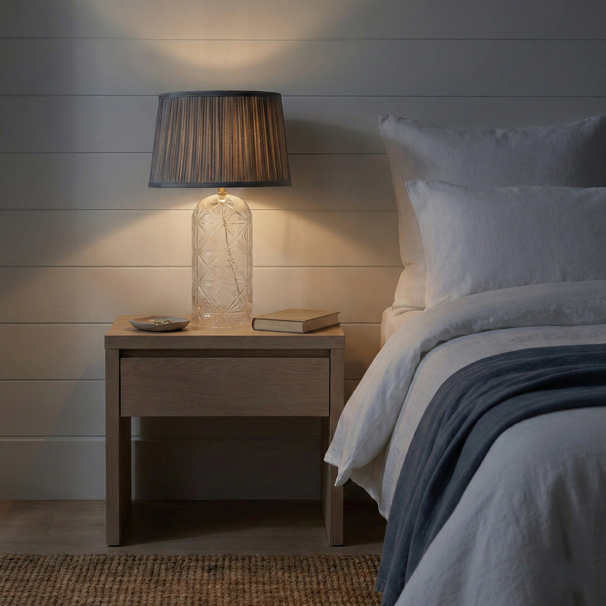 European Modern LED Nightstand Table Lamp, Luxora Style, Clear Glass — detail view