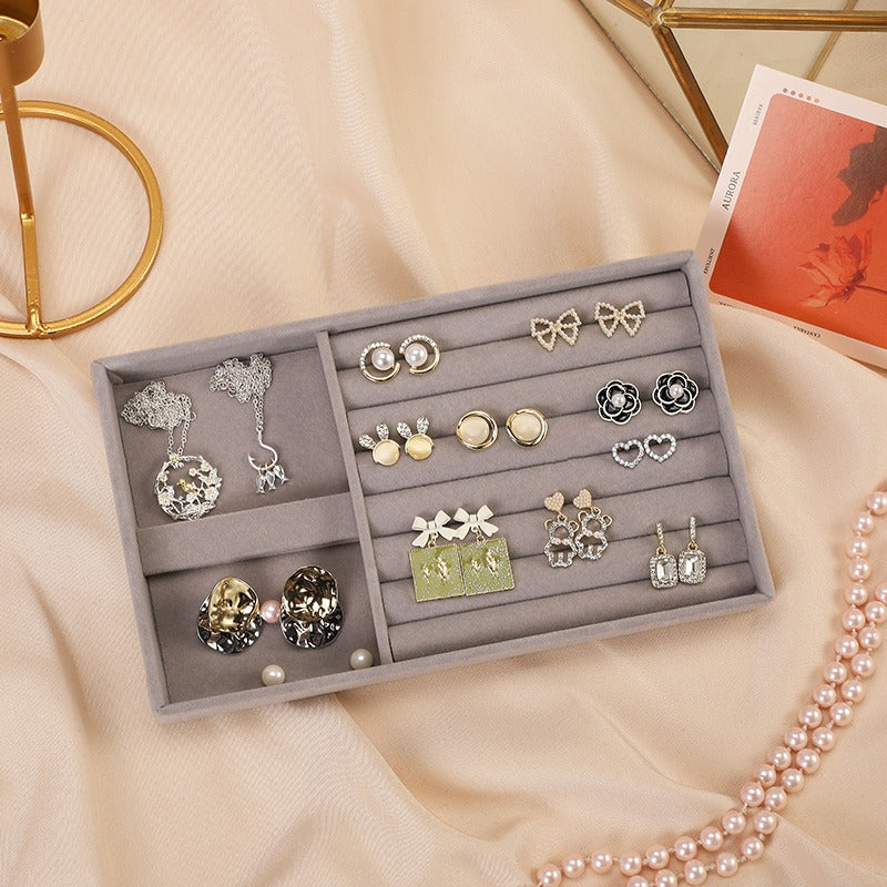 Jewelry Storage Tray, Ring and Trinket Organizer Dish, Gray, for Dresser or Nightstand — detail view