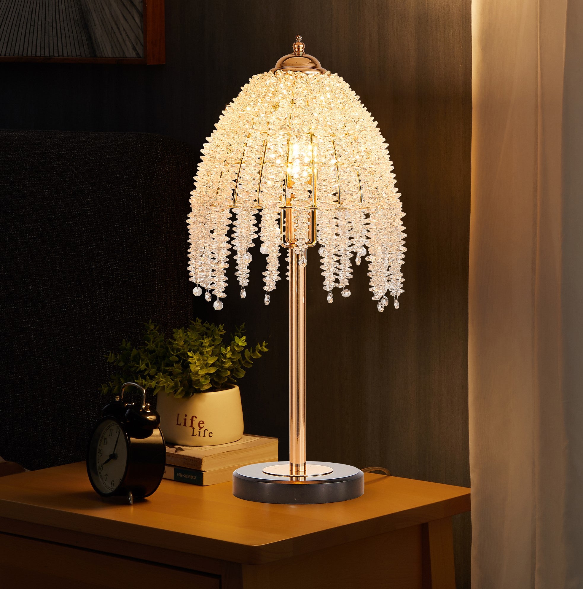 19 H Elegant Crystal Table Lamp Vintage Waterfall Design With Crystal