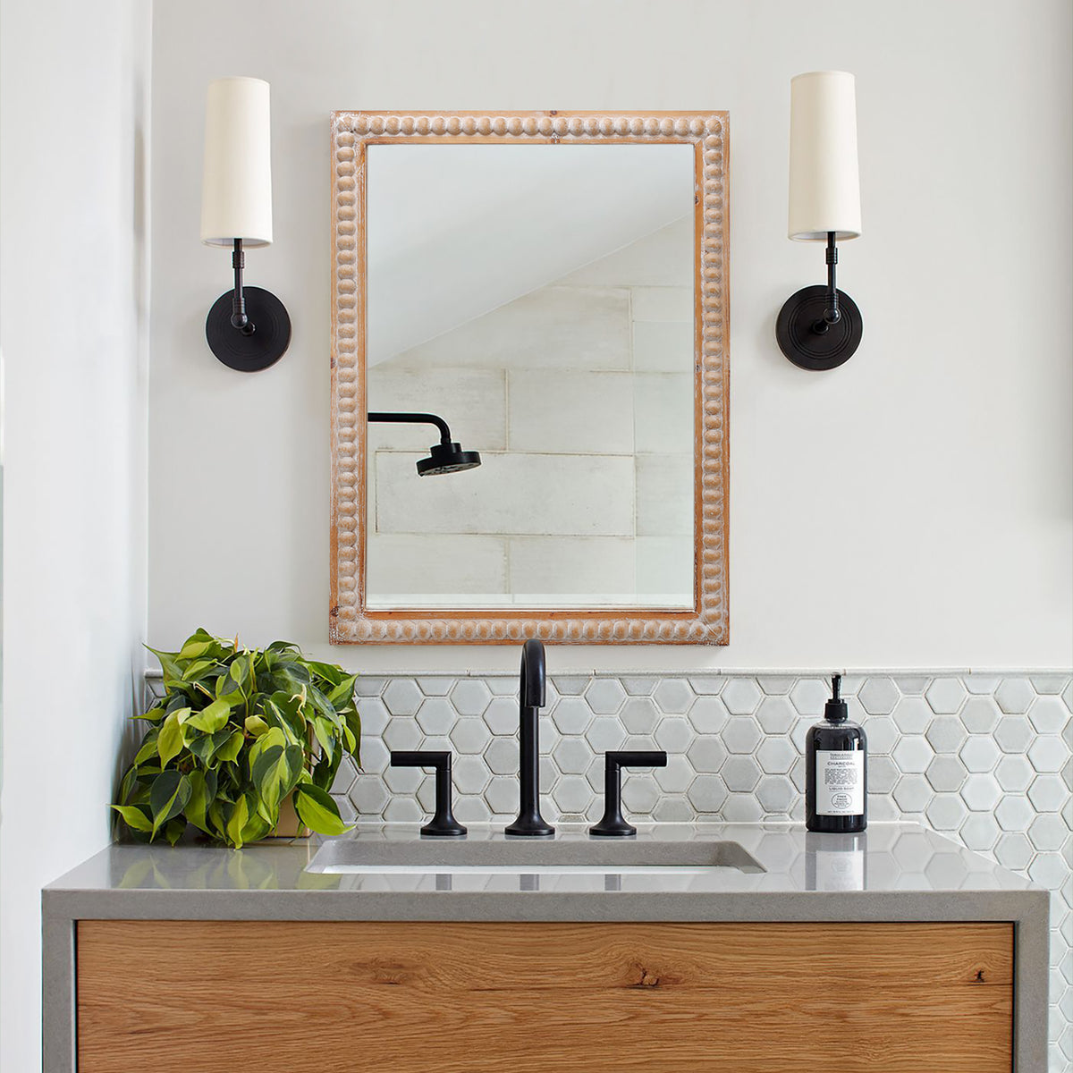 Farmhouse Wood Framed Rectangle Wall Mirror, Antique Natural, 22x30 in., for Bathroom Vanity — detail view 3