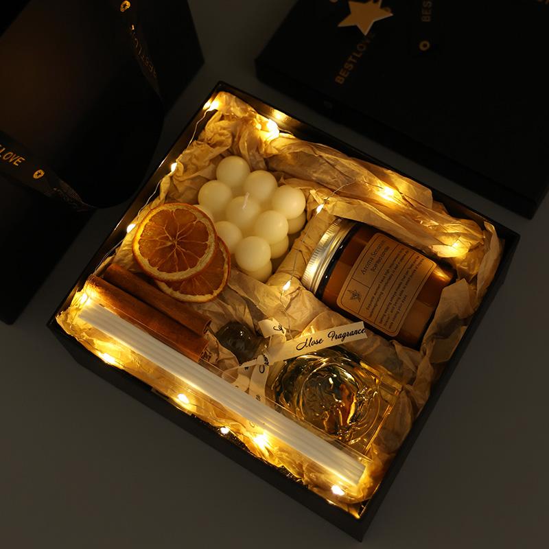 Aromatherapy Soy Wax Scented Candle Gift Set, Black Presentation Box, for Home Fragrance — detail view 3
