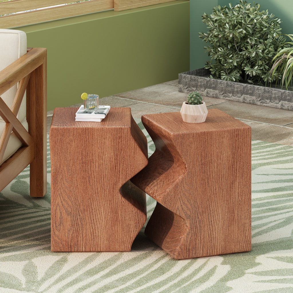 Interlocking faux wood side tables on a patio rug with a plant and drinks